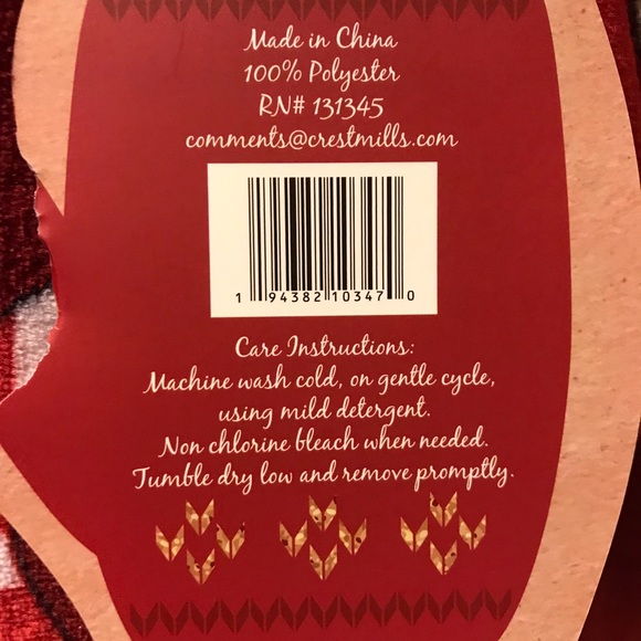 Crestmills holiday blanket - Picture 3 of 4